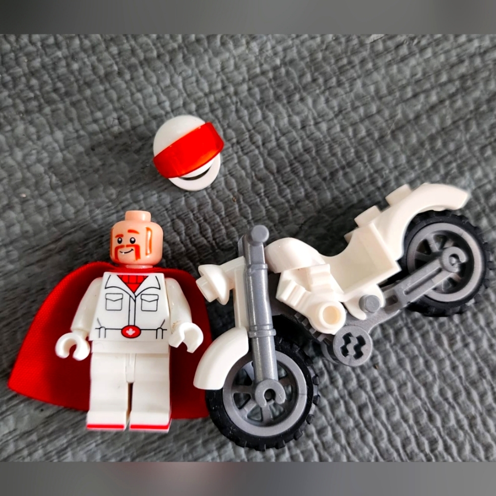 custom Lego Duke Kaboom reversible head pixart block toy story minifigure M6